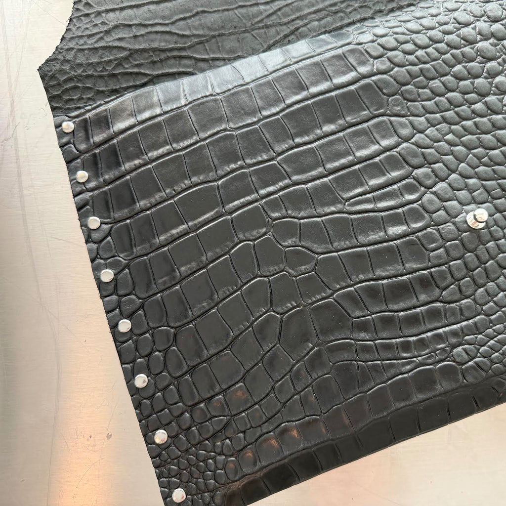 Computer Sleeve Black Croc 12"