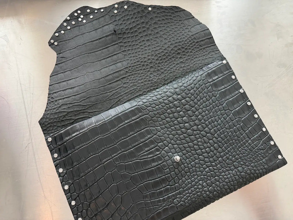 Computer Sleeve Black Croc 12"