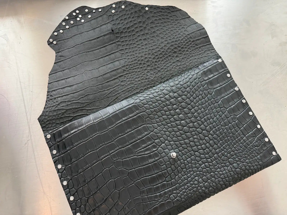 Computer Sleeve Black Croc 12"